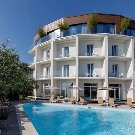 Art Ventaglio Hotel Bardolino