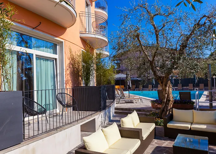 Art Ventaglio ברדולינו