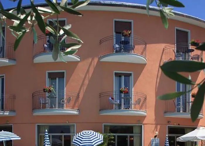 Hotell Art Ventaglio Bardolino